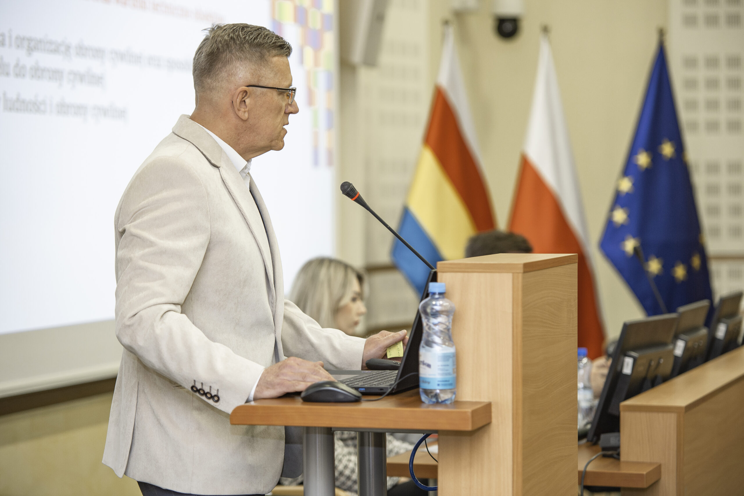 Konferencja „Sojusz dla Regionu: Architektura Bezpieczeństwa 2026” w Urzędzie Marszałkowskim Województwa Podlaskiego w Białymstoku.