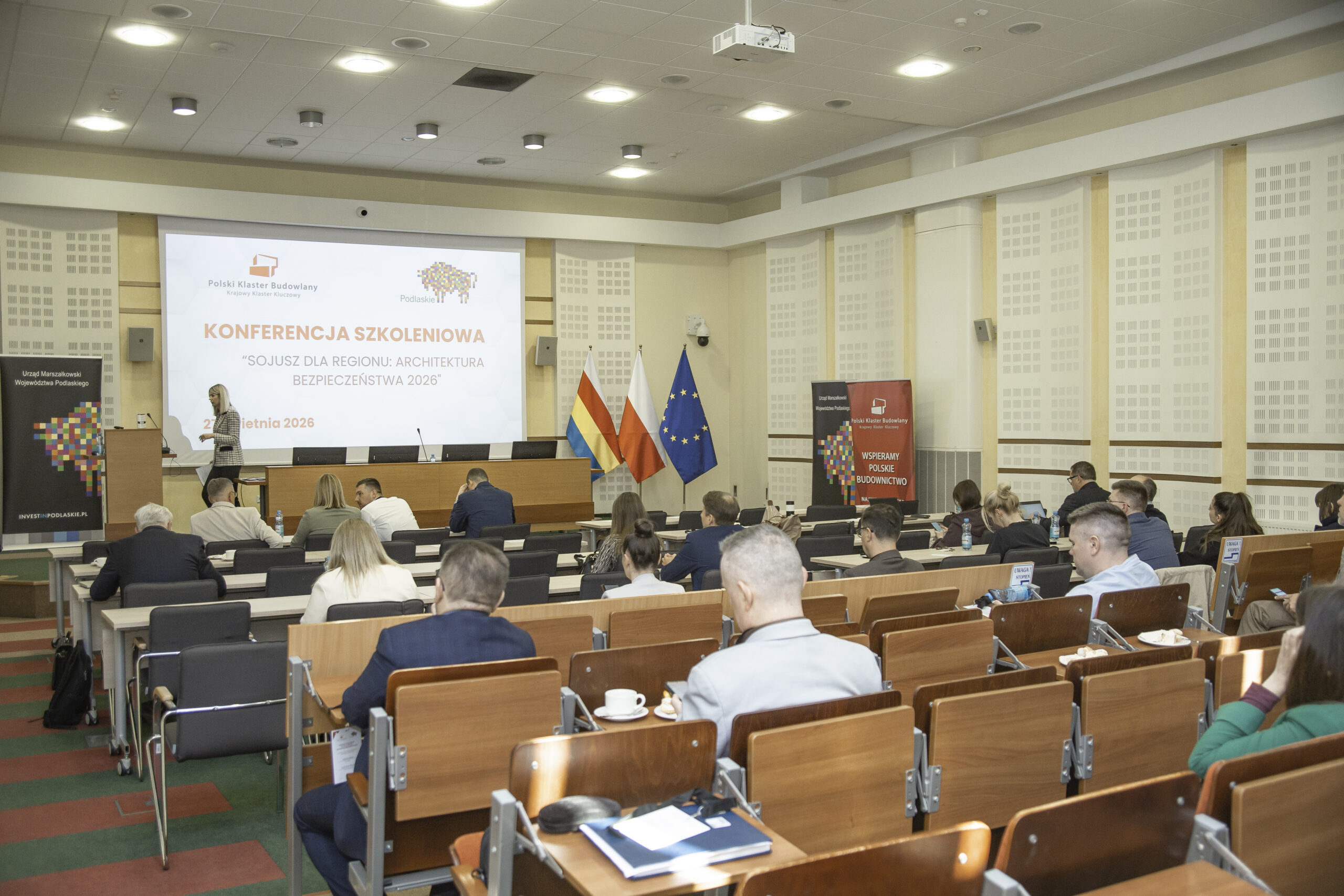 Konferencja „Sojusz dla Regionu: Architektura Bezpieczeństwa 2026” w Urzędzie Marszałkowskim Województwa Podlaskiego w Białymstoku.